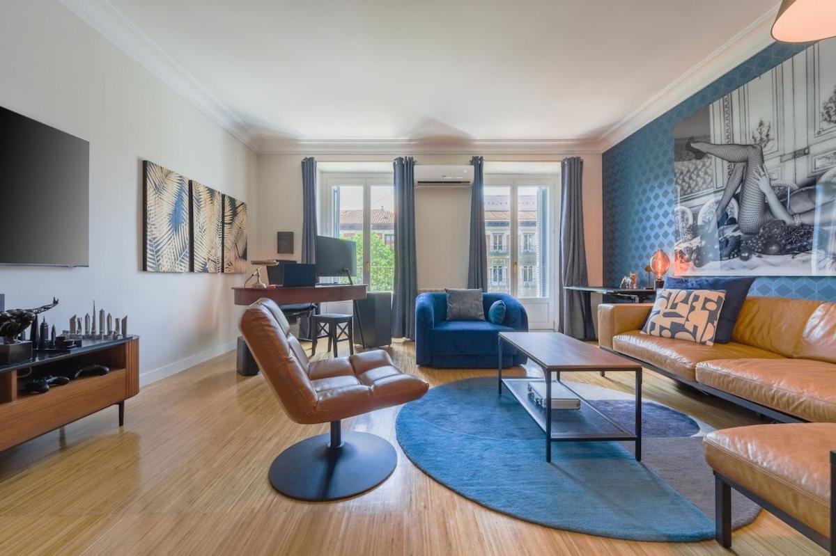 100m2 Designer Gem - Ac - Pro Desk - Prime Area Apartamento *